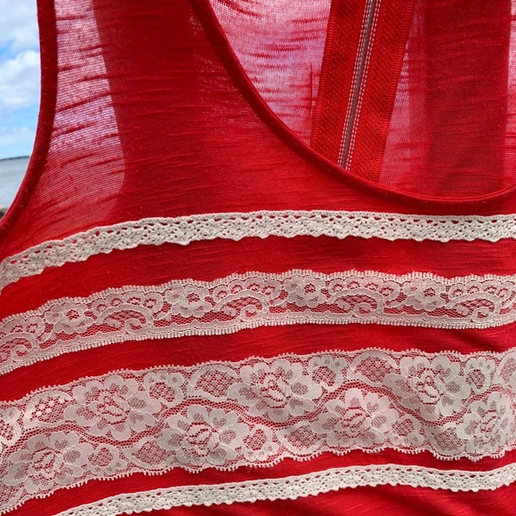 Anthropologie Kimchi Blue Red Lace Sleeveless Top - Picture 5 of 6